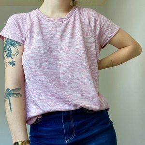 Light pink soft-spun gap brand T-shirt